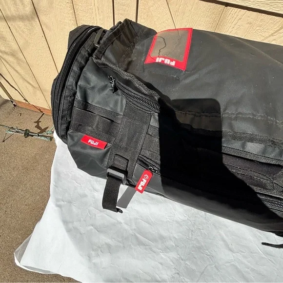 FUJI COMP CONVERTIBLE BACKPACK DUFFLE BLACK